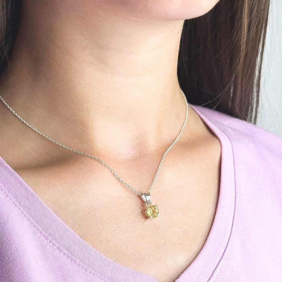Sterling Silver Round Citrine Pendant Necklace