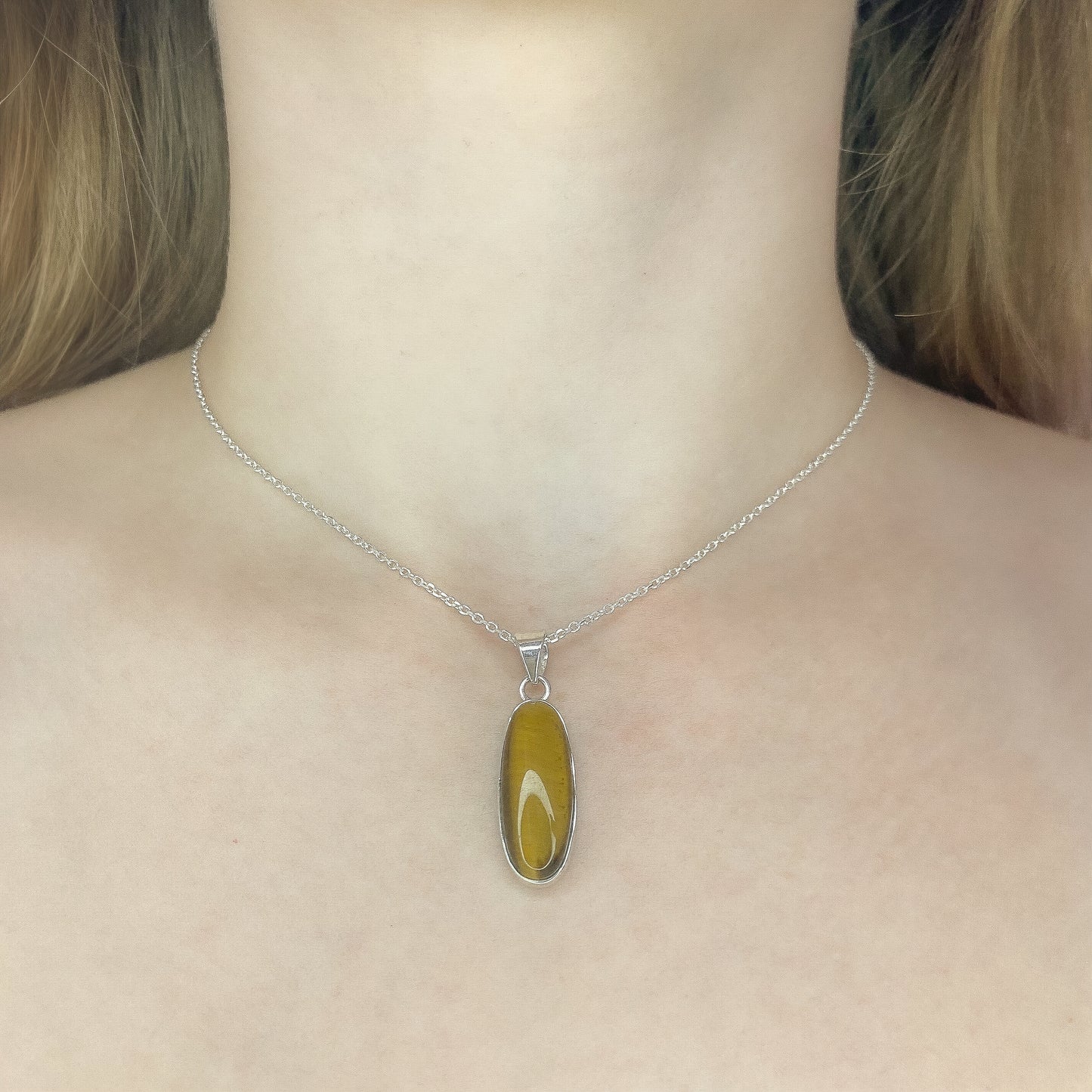 Sterling Silver Oval Tiger Eye Pendant Necklace