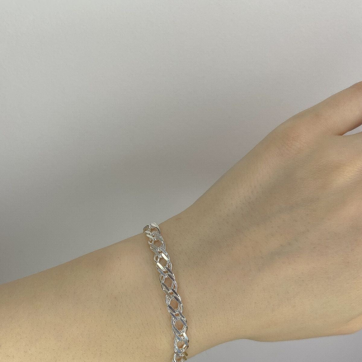 9 g - 21 cm sidabrinė apyrankė Rombo