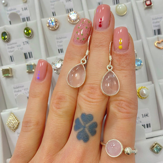 Sidabriniai auskarai su rožiniu kvarcu