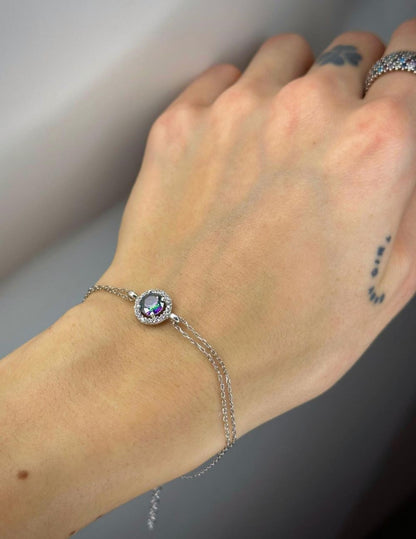 Sidabrinė rodžiuota apyrankė su mistiniu topazu