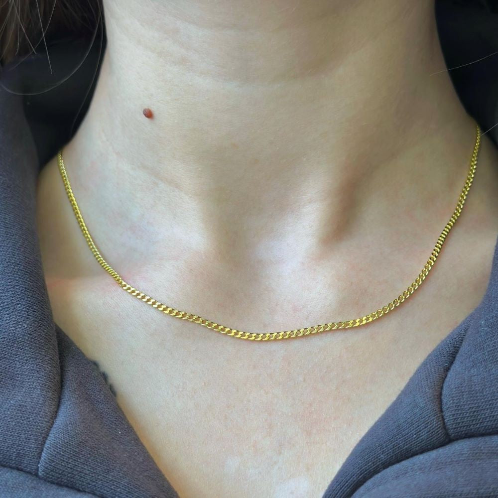 3.5 - 5,9 g sidabrinė auksuota 2 mm pločio grandinėlė "Curb"