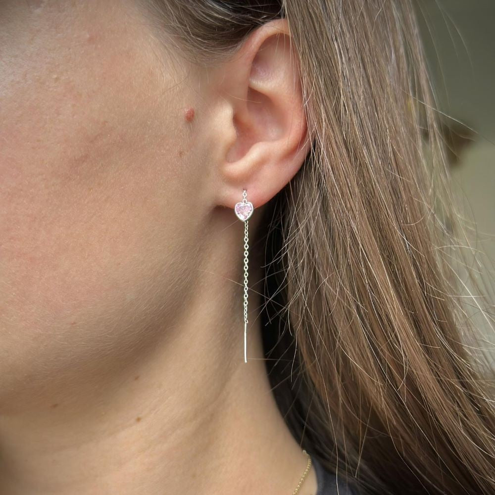 Sidabrinės įvairių spalvų širdelės su grandinėle