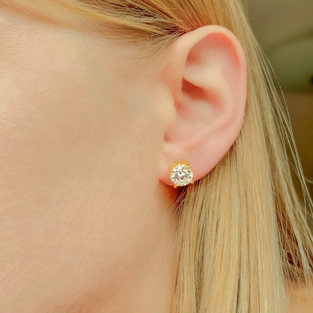 Sidabriniai auksuoti 2-8 mm vinukai su kristalais