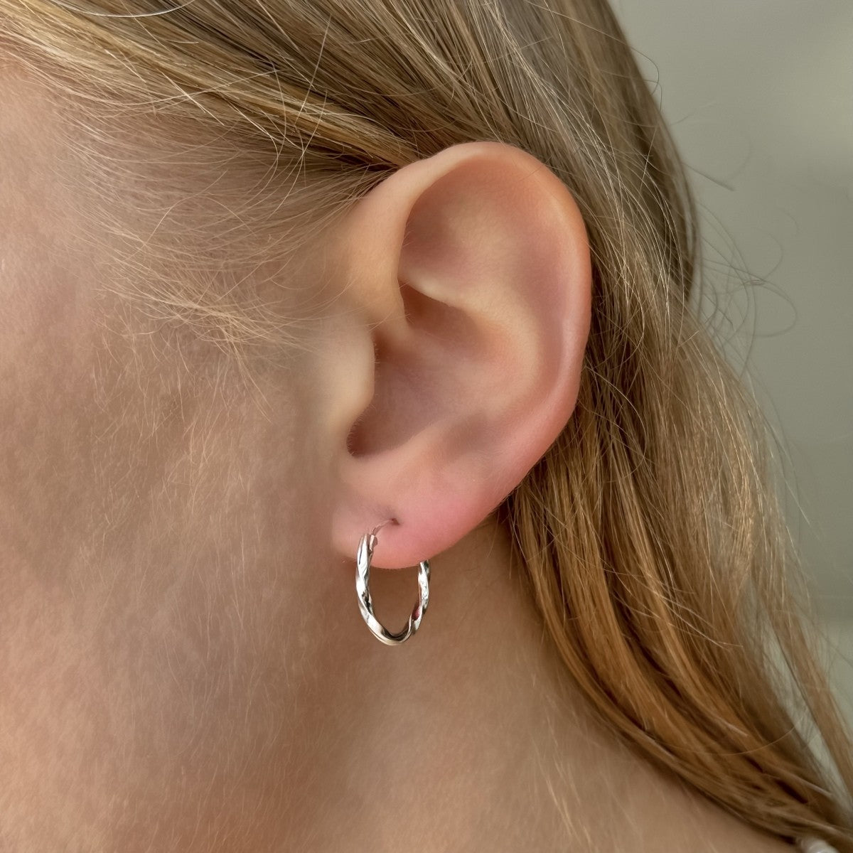 1,2 - 4,5 cm suktos sidabrinės rinkutės