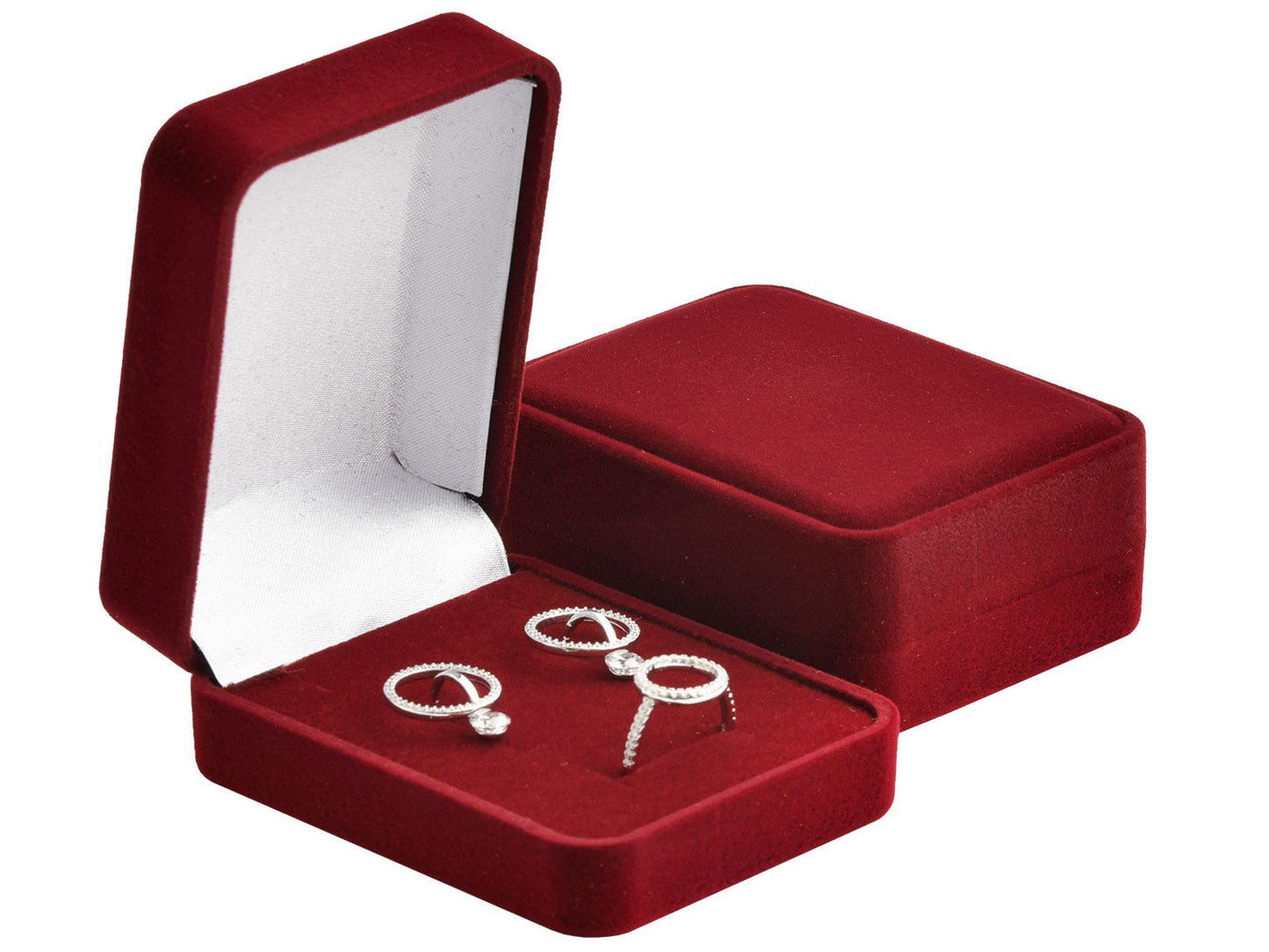 Didesnė aksominė dovanų dėžutė