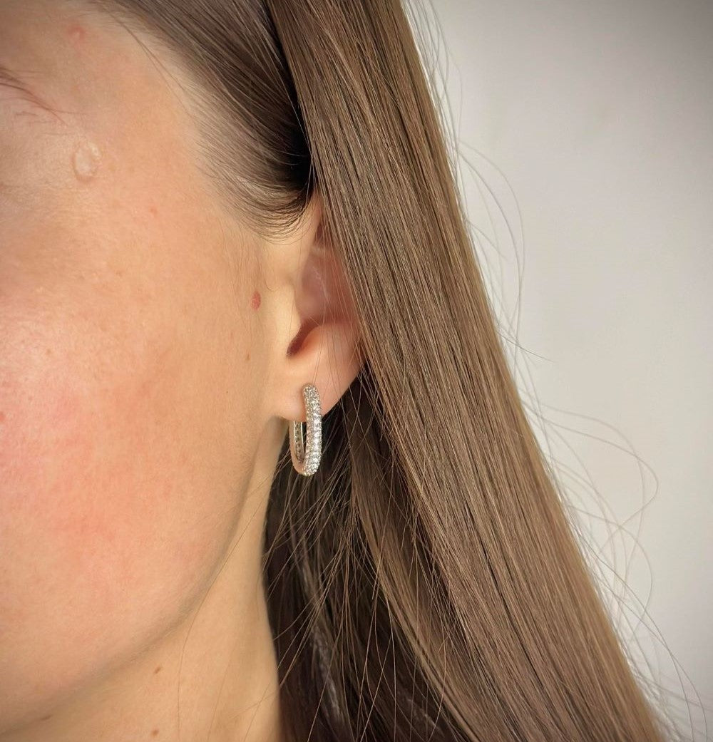 Sidabriniai auskarai anglišku užsegimu ir 3 eilėmis cirkonių