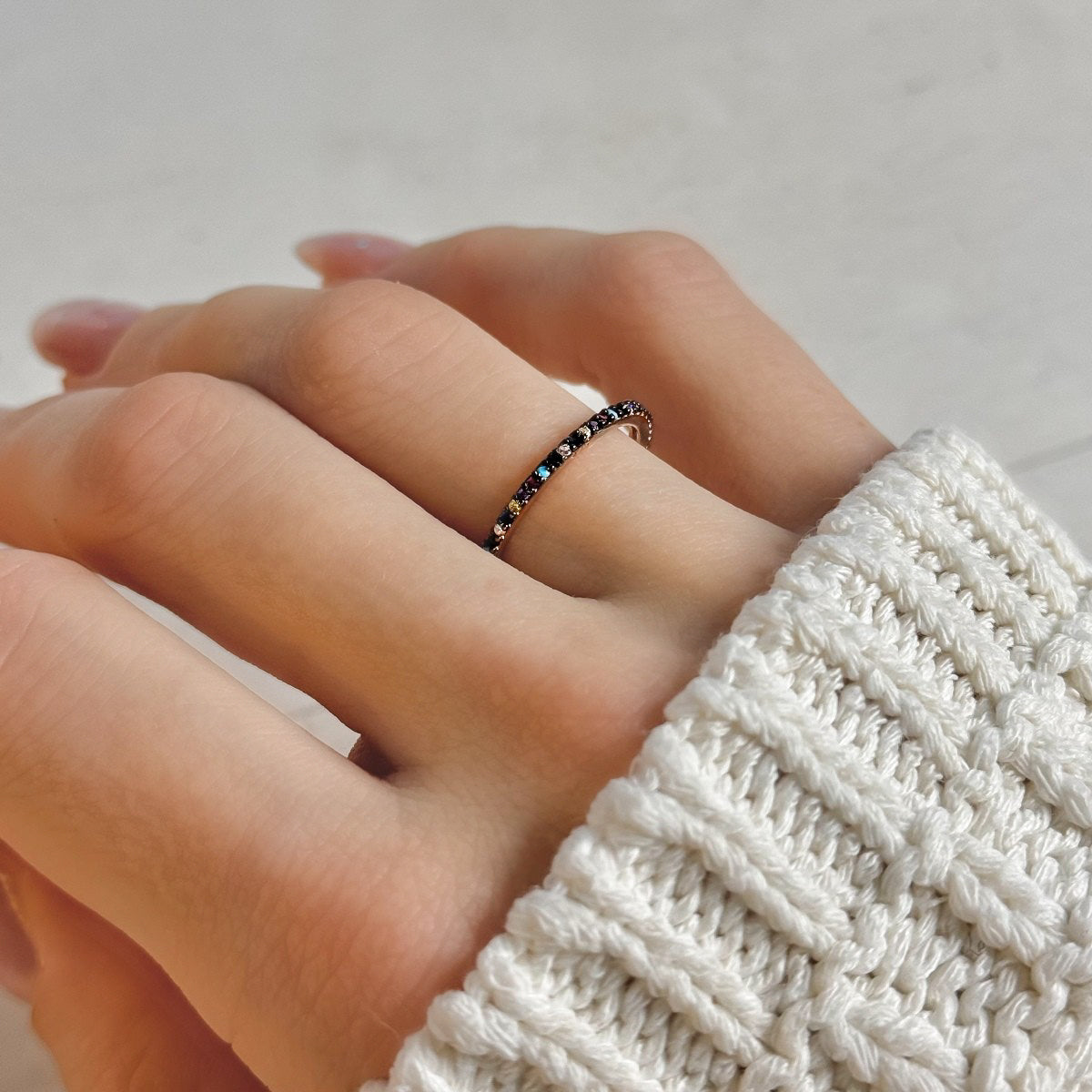 1mm paauksuotas žiedelis su spalvotu cirkoniu