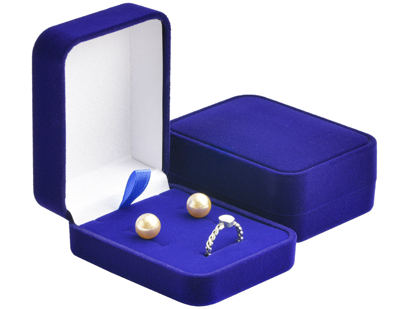 Didesnė aksominė dovanų dėžutė