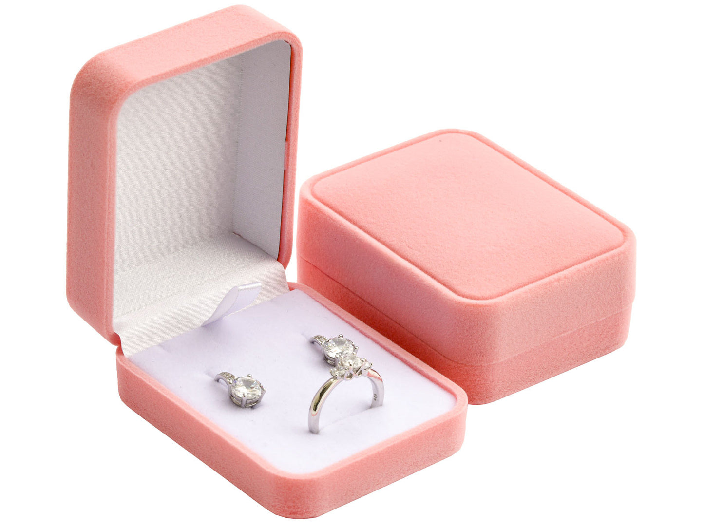 Didesnė aksominė dovanų dėžutė