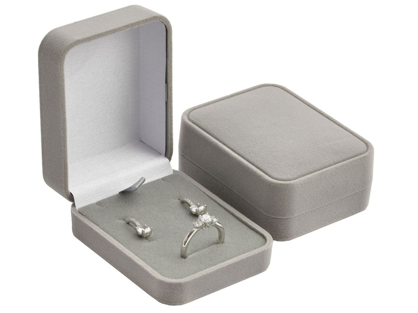 Didesnė aksominė dovanų dėžutė