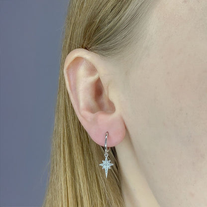 Sidabriniai auskarai su žvaigždute