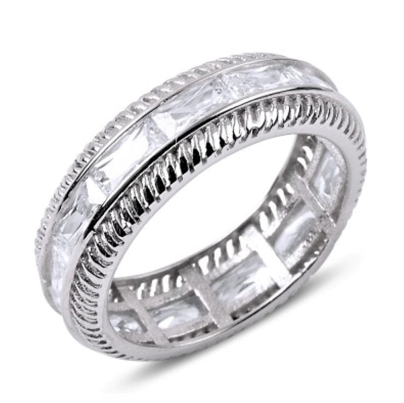 Sidabrinis rodžiuotas 7 mm pločio žiedas su stačiakampiais kristalais