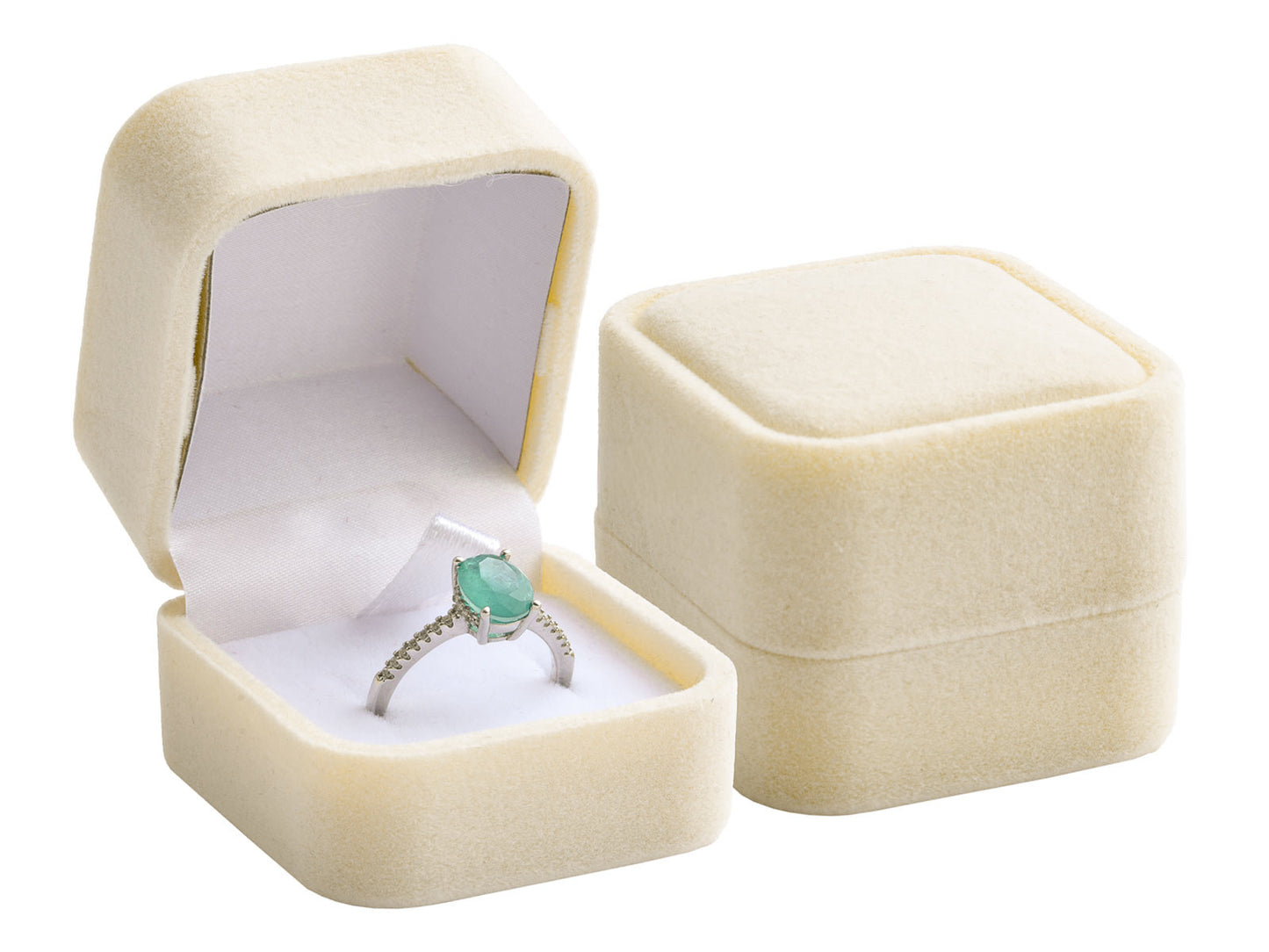 Aksominės dėžutės žiedui ar auskarams