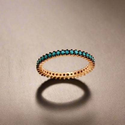 Paauksuotas sidabrinis 2mm žiedelis su turkio spalvos cirkoniu