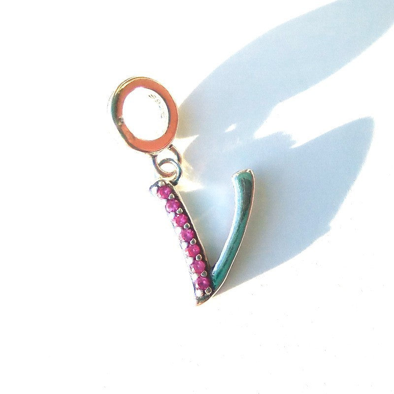 raidės ¦ sidabriniai pakabukai su cirkoniu