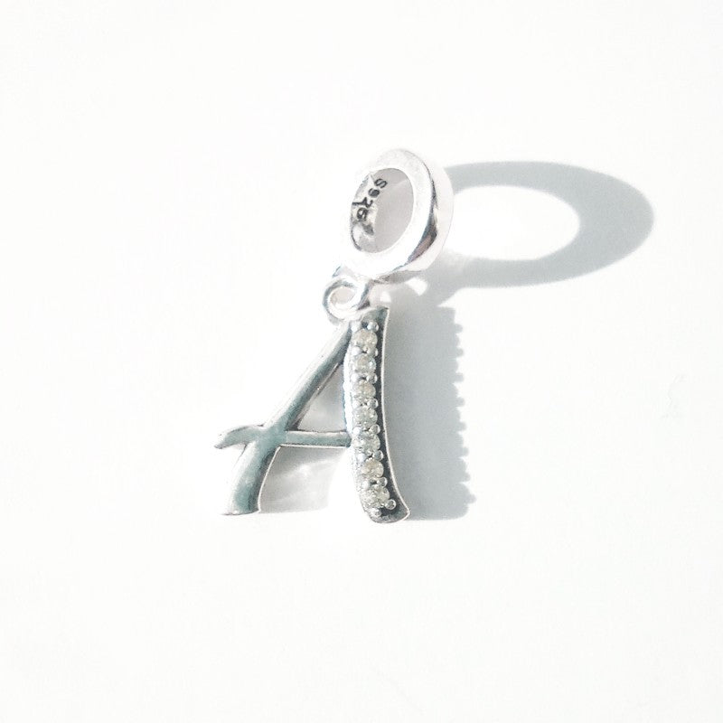 raidės ¦ sidabriniai pakabukai su cirkoniu