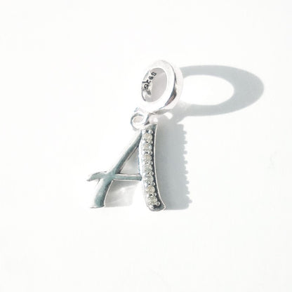 raidės ¦ sidabriniai pakabukai su cirkoniu