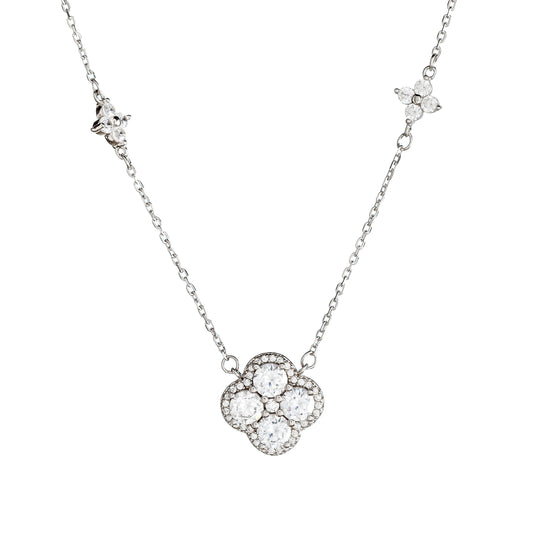 Sidabrinis rodžiuotas pakabukas su cirkoniais ir grandinėle