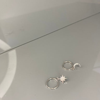 Sidabrinės rodžiuotos rinkutės "Star & Moon"