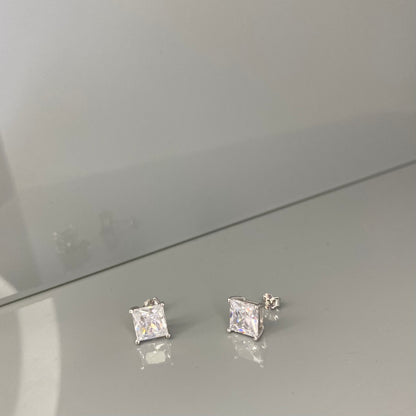 3-10 mm sidabriniai auskarai "PRINCESS CUT"