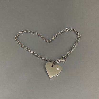 Sidabrinė rodžiuota apyrankė su kabančia širdele