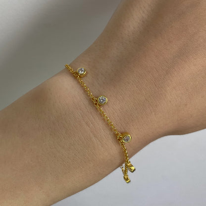 Sidabrinė apyrankė su 7 cirkoniais