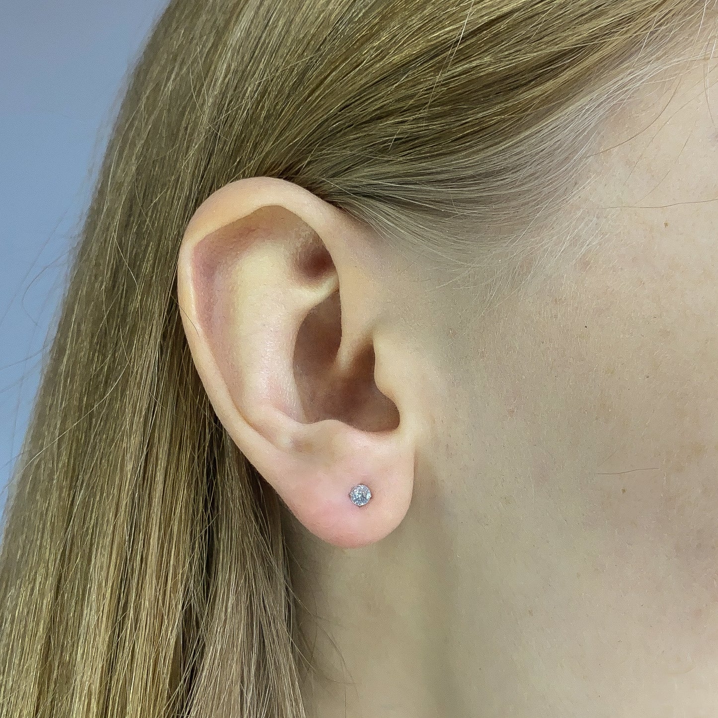 Sidabriniai 3mm auskariukai su cirkoniu apvalūs