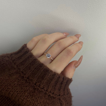 Sidabrinis paauksuotas žiedas su 6 mm akute