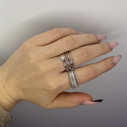 Sidabrinis platus reguliuojamo dydžio žiedas