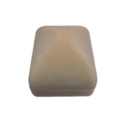 Aksominė dovanų dėžutė