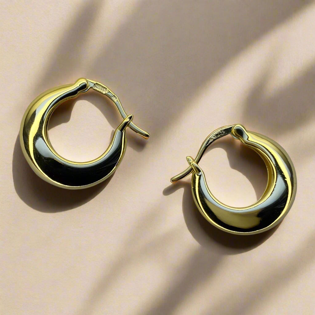 Sidabriniai auksuoti auskarai anglišku užsegimu