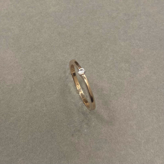 Sidabrinis paauksuotas žiedas su akute