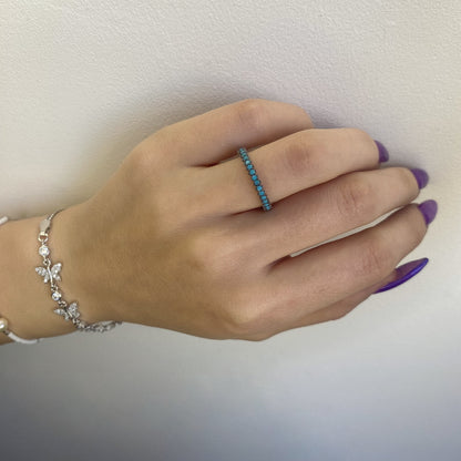 2mm žiedelis su turkio spalvos kristalais