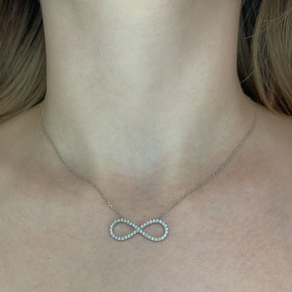 Sidabrinė rodžiuota begalybė su cirkoniu ir grandinėle