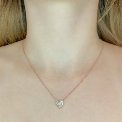 Paauksuota širdutė su grandinėle