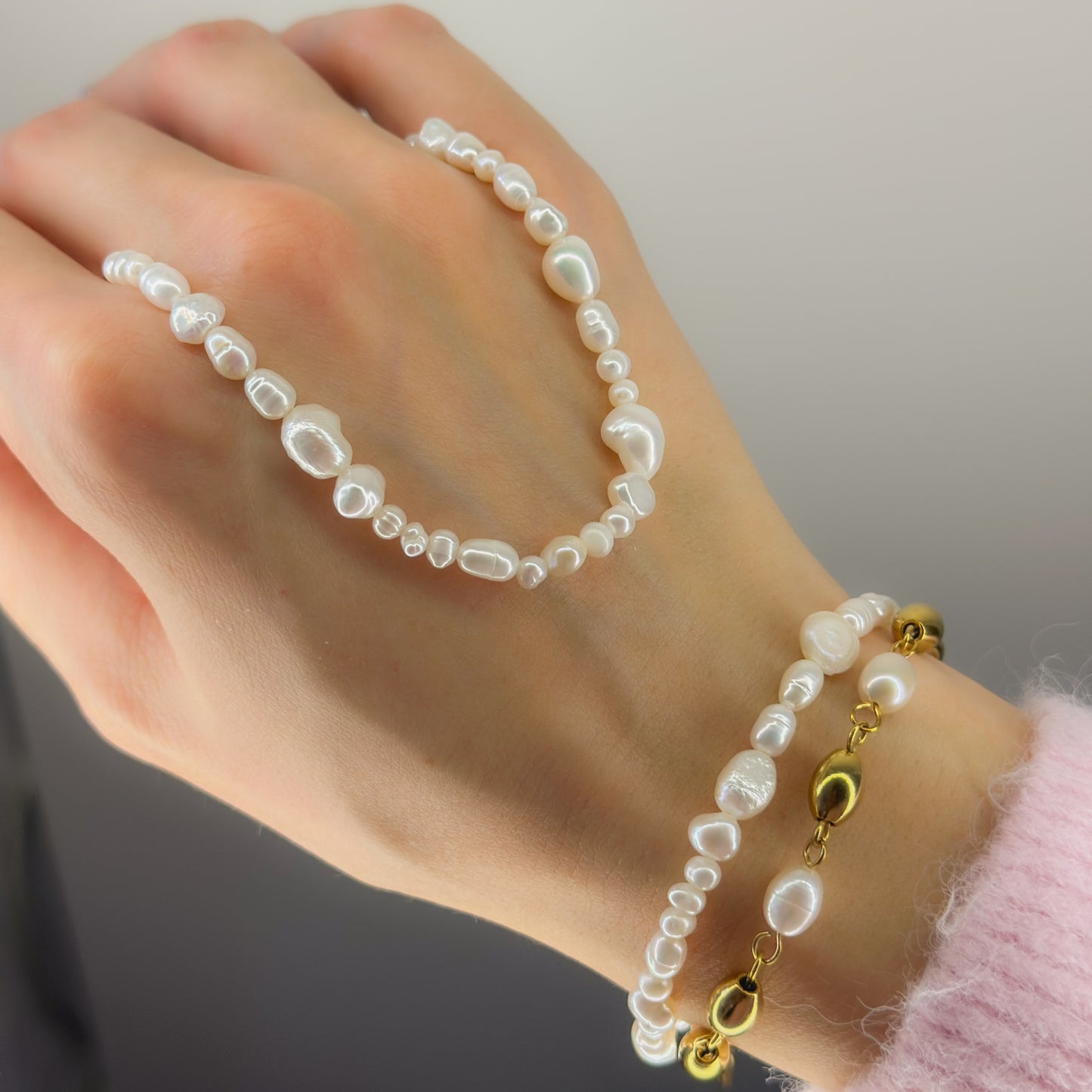 Auksuota apyrankė su tikrais perlais