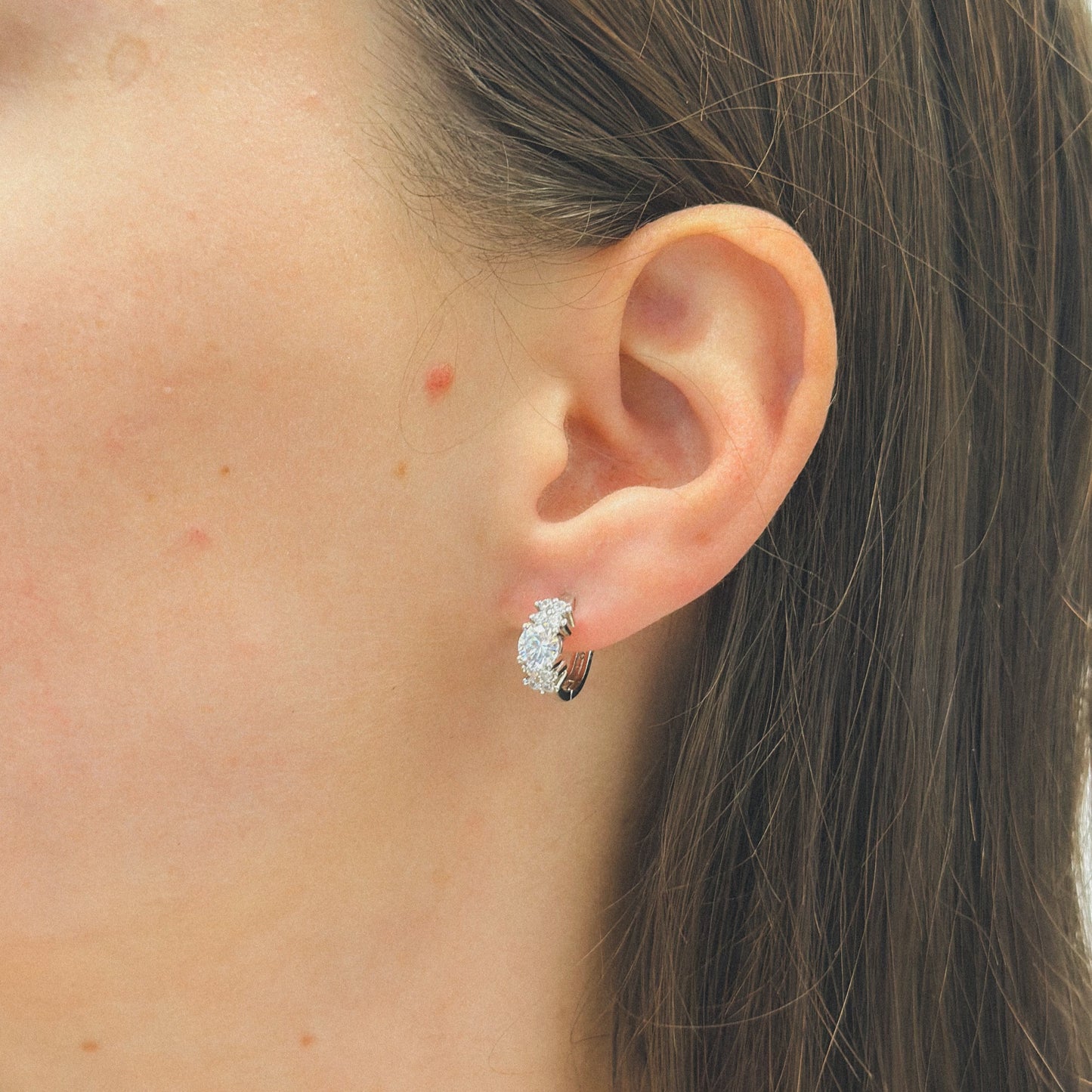 Sidabrinės rodžiuotos rinkutės su cirkoniais