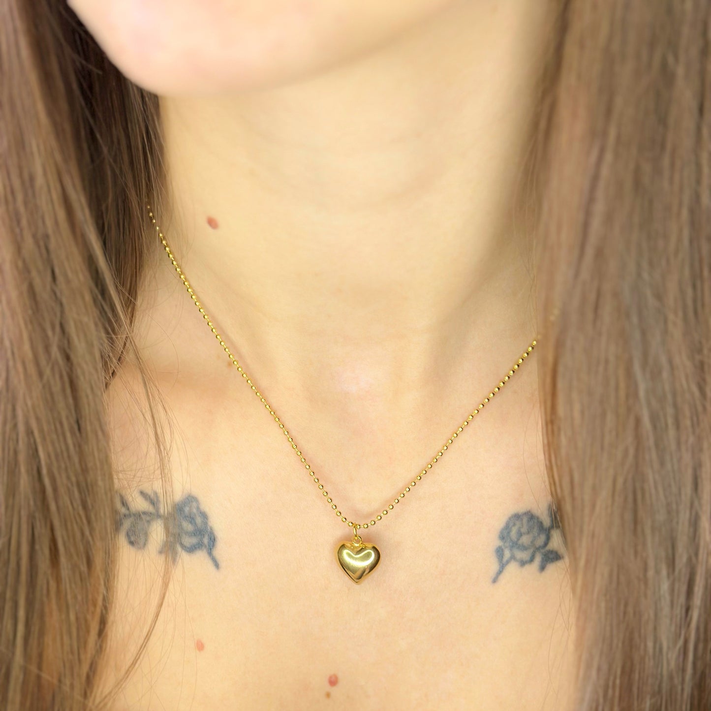 Auksuota širdutė su grandinėle
