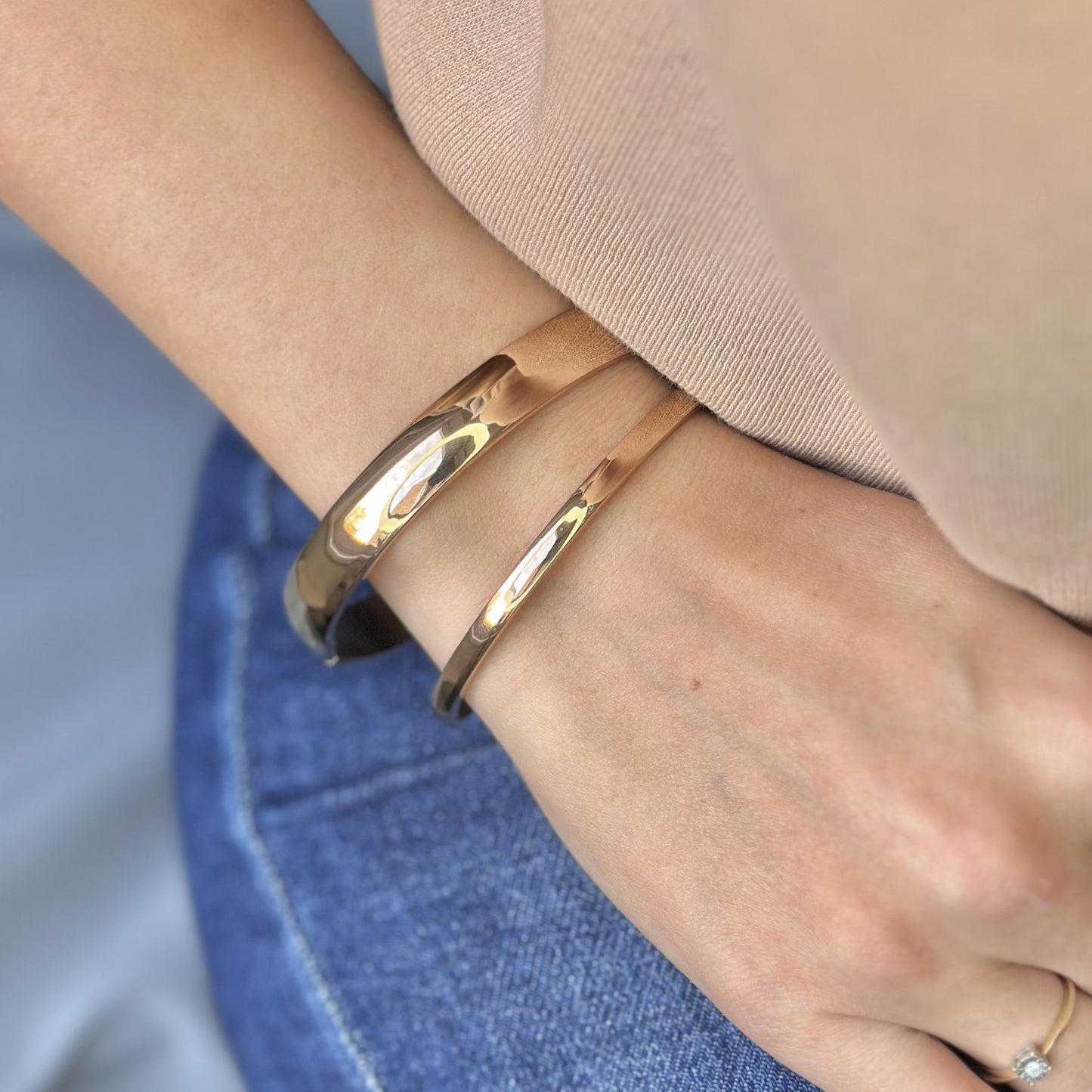 4 mm - 10 mm paauksuota apyrankė poliruotu paviršiumi