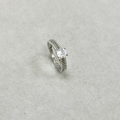 Sidabrinis rodžiuotas žiedas su 2 eilėmis cirkonių