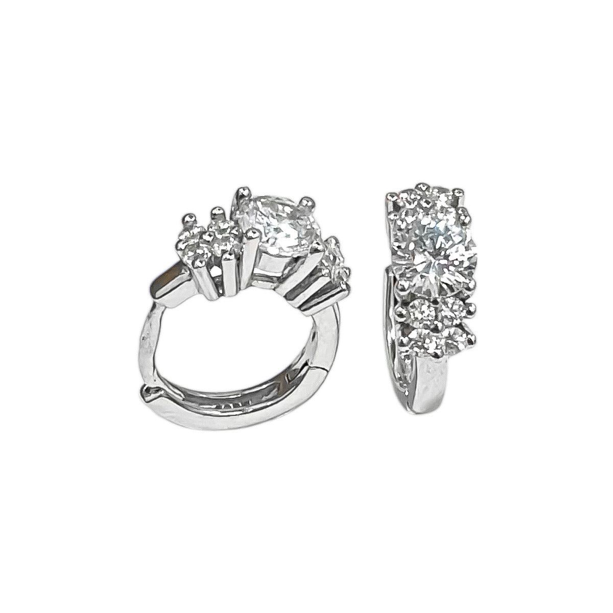 Sidabrinės rodžiuotos rinkutės su cirkoniais