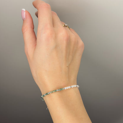 Sidabrinė dvigubo dizaino apyrankė su perlais ir natūraliais akmenimis