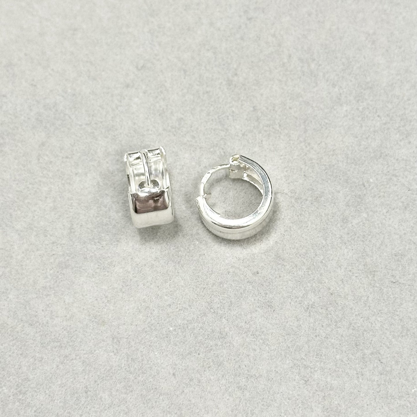 Sidabrinės plačios rinkutės