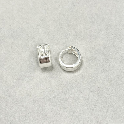 Sidabrinės plačios rinkutės