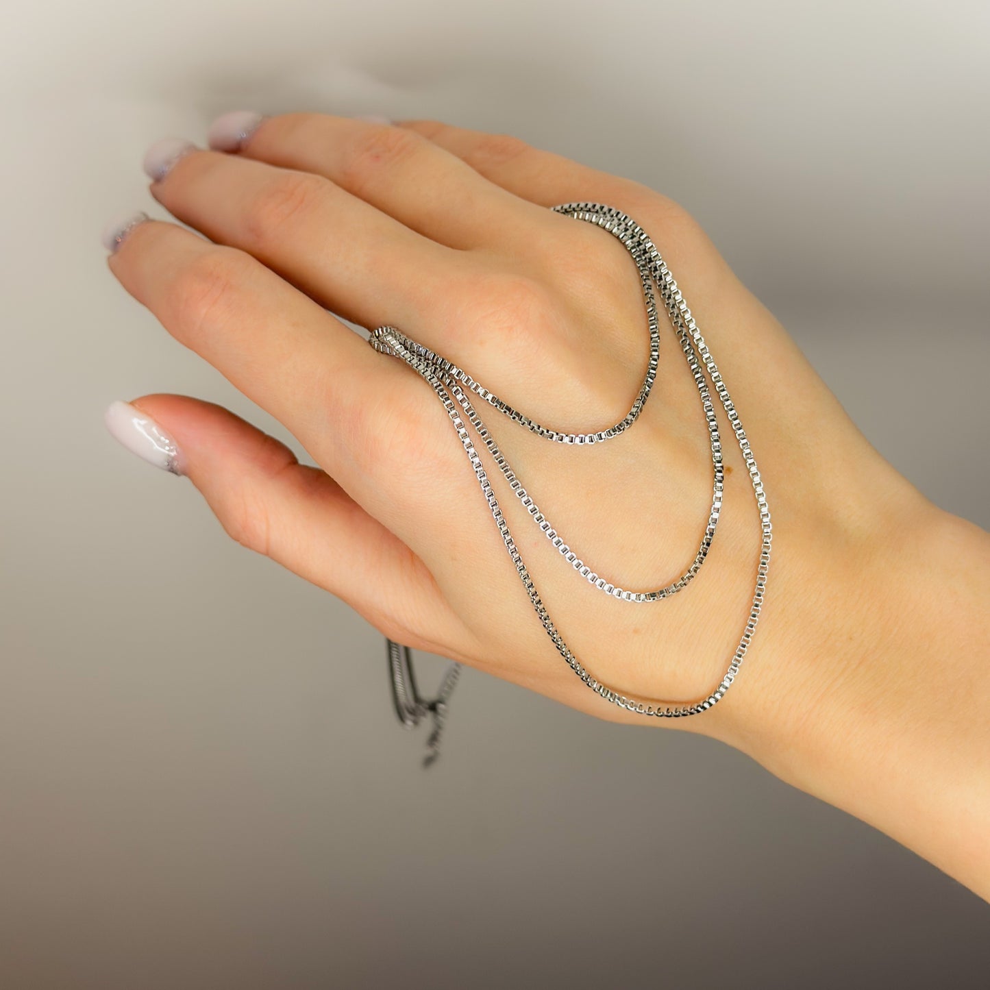 Auksuota triguba grandinėlė "BOX"