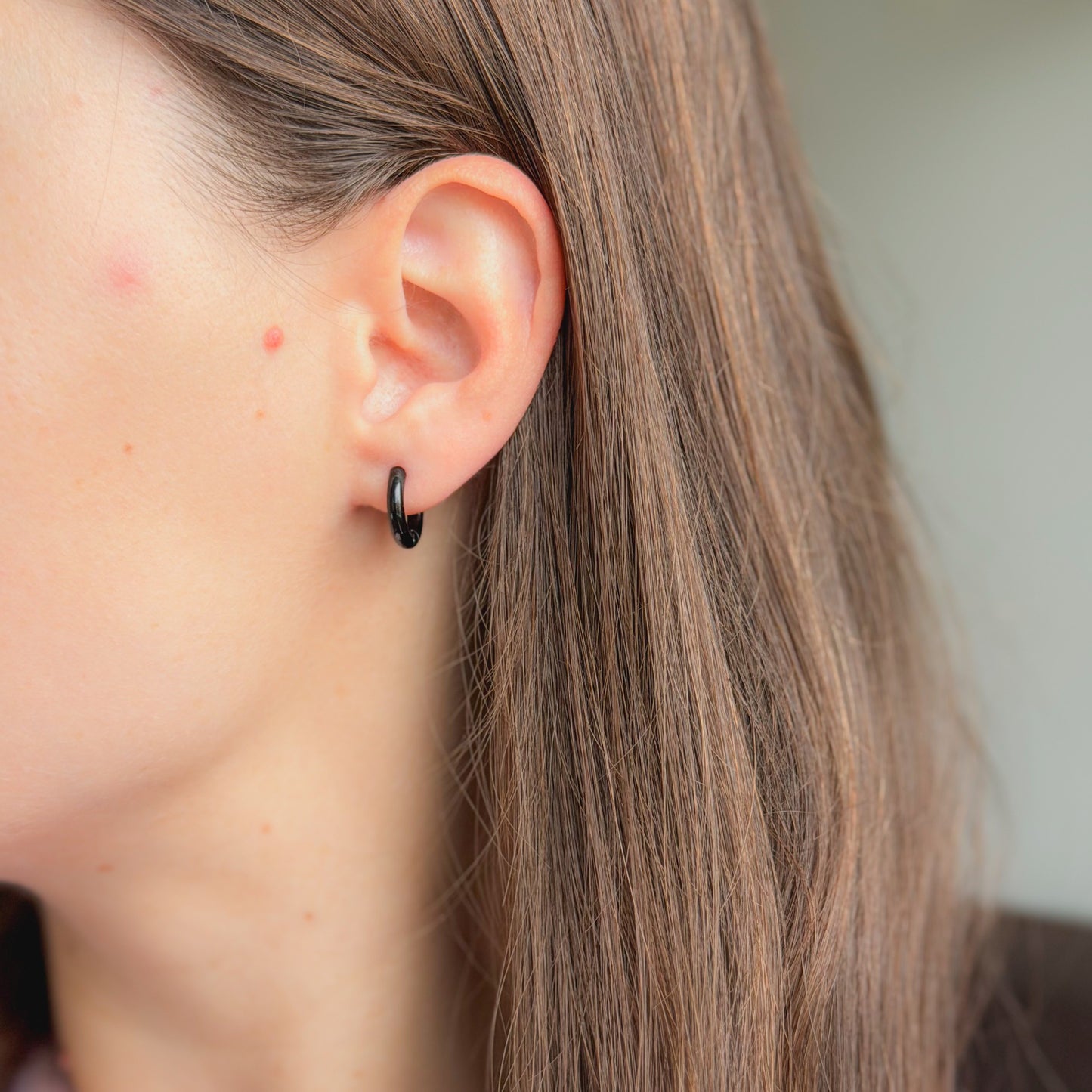 1,3 - 2,5 cm juodo plieno rinkutės