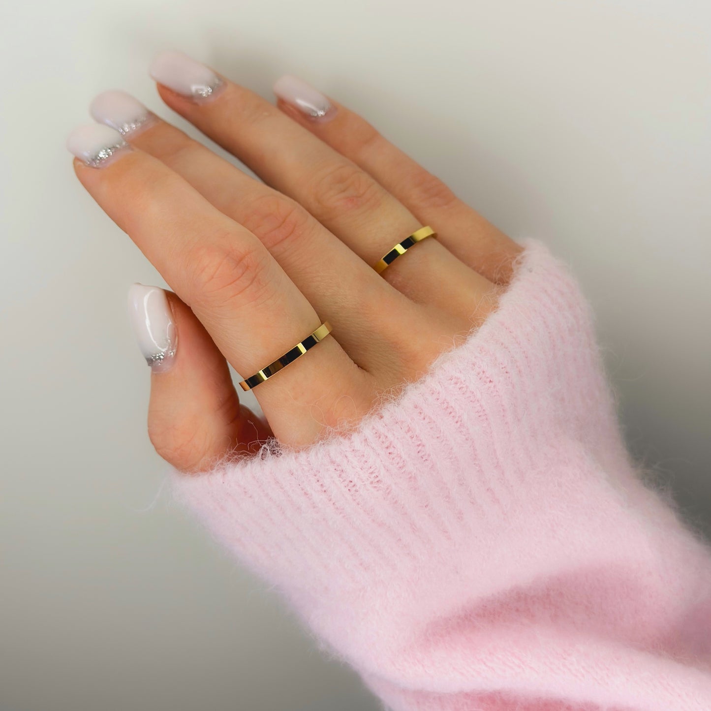 2 mm žiedas poliruotu paviršiumi