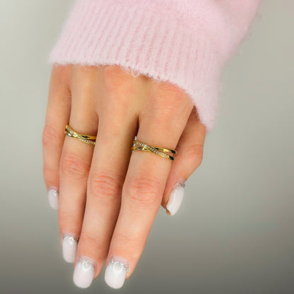 Dvigubas auksuotas žiedas su cirkoniais