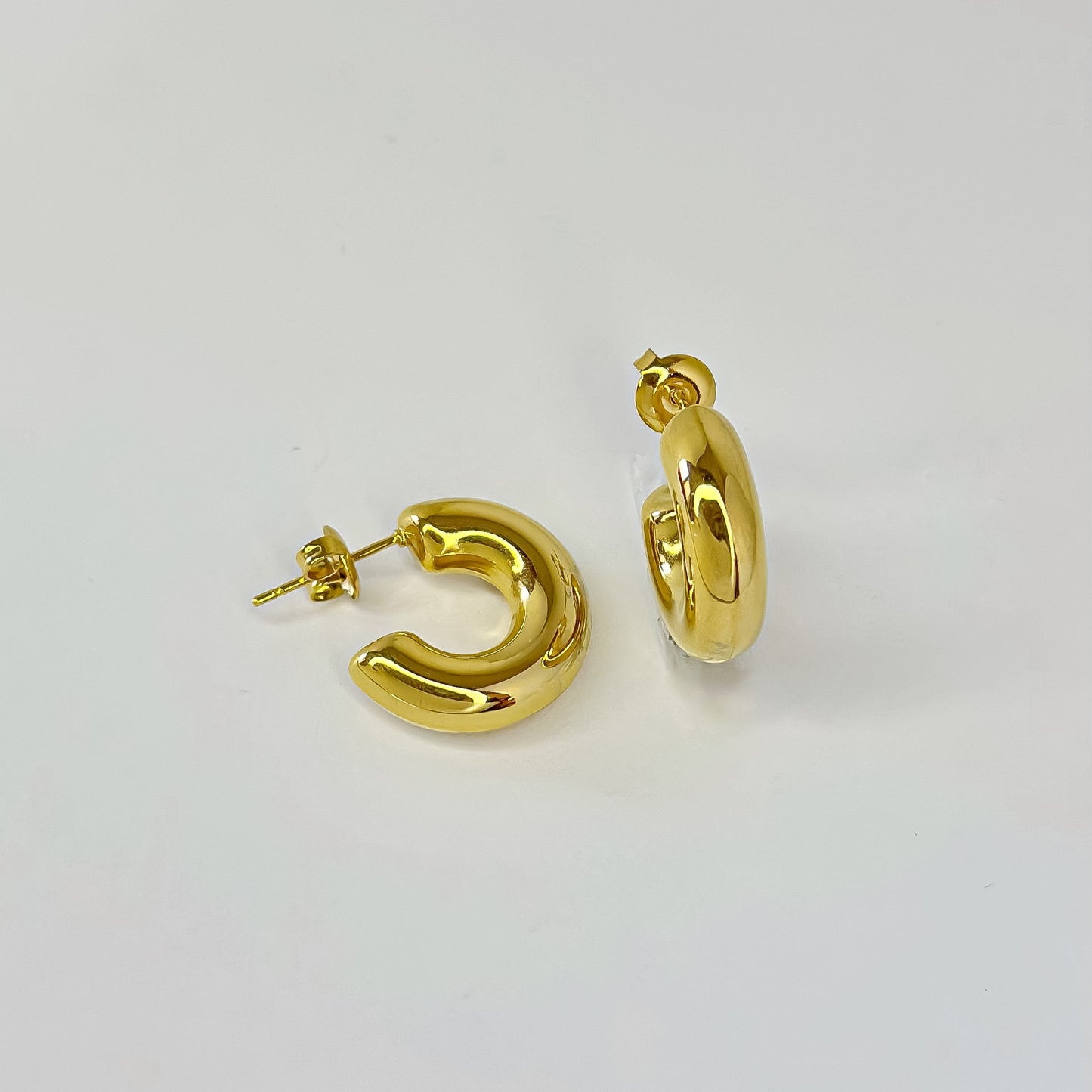 Auksuoti auskarai „Golden Hoops“